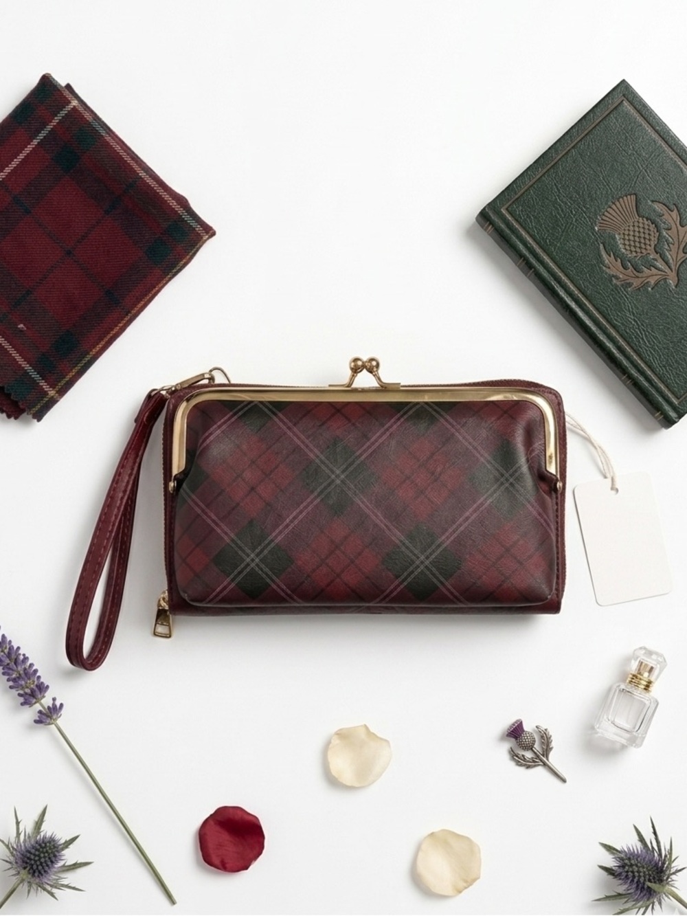 NWT Red & Black Plaid Diamond Kiss-Lock Clutch Wristlet